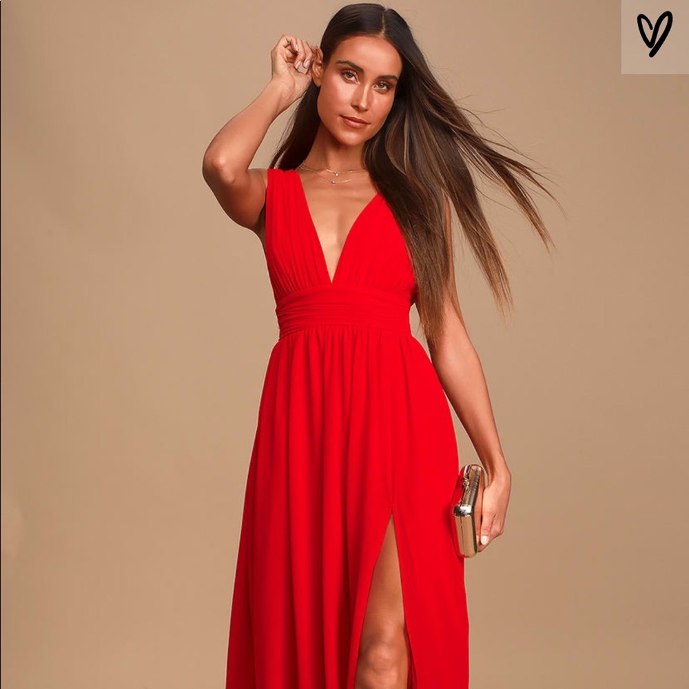Lulu’s Heavenly Hues Maxi Dress (Red)